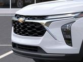 Thumbnail of 2025 Summit White Chevrolet Trax