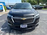 Thumbnail of 2022 Mosaic Black Metallic Chevrolet Traverse