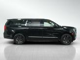 Thumbnail of 2024 Onyx Black GMC Yukon XL