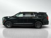 Thumbnail of 2024 Onyx Black GMC Yukon XL