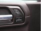 Thumbnail of 2022 Onyx Black GMC Sierra 2500