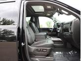 Thumbnail of 2022 Onyx Black GMC Sierra 2500