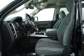 Thumbnail of 2018 Brilliant Black Crystal Pearlcoat RAM 1500