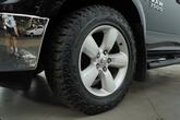 Thumbnail of 2018 Brilliant Black Crystal Pearlcoat RAM 1500