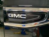 Thumbnail of 2023 Onyx Black GMC Yukon