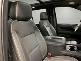 Thumbnail of 2023 Onyx Black GMC Yukon