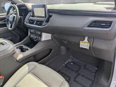 Thumbnail of 2023 Summit White GMC Yukon XL