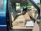 Thumbnail of 2006 Bermuda Blue Metallic Chevrolet Avalanche