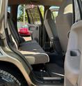 Thumbnail of 2006 Light Khaki Metallic Clearcoat Jeep Liberty