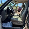 Thumbnail of 2006 Light Khaki Metallic Clearcoat Jeep Liberty