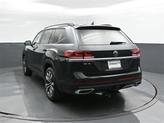 Thumbnail of 2022 Racing Green Volkswagen Atlas