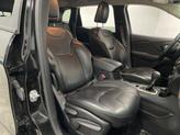 Thumbnail of 2017 Diamond Black Crystal Pearlcoat Jeep Cherokee