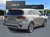 Thumbnail of 2019 Titanium Silver Kia Sorento
