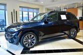 Thumbnail of 2023 Carbon Black Metallic BMW X5