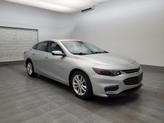 Thumbnail of 2017 Silver Ice Metallic Chevrolet Malibu