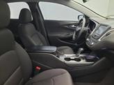 Thumbnail of 2018 Silver Ice Metallic Chevrolet Malibu