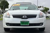 Thumbnail of 2009 Winter Frost Pearl Nissan Altima