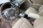 Thumbnail of 2009 Winter Frost Pearl Nissan Altima