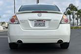 Thumbnail of 2009 Winter Frost Pearl Nissan Altima