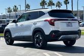Thumbnail of 2024 Snow White Pearl Kia Seltos