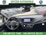 Thumbnail of 2026 Bright White Clearcoat Chrysler Pacifica