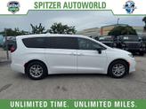 Thumbnail of 2026 Bright White Clearcoat Chrysler Pacifica