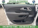 Thumbnail of 2026 Bright White Clearcoat Chrysler Pacifica
