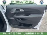 Thumbnail of 2026 Bright White Clearcoat Chrysler Pacifica
