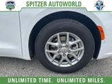 Thumbnail of 2026 Bright White Clearcoat Chrysler Pacifica