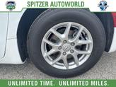 Thumbnail of 2026 Bright White Clearcoat Chrysler Pacifica
