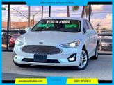Photo of 2020 White Platinum Metallic Tri-Coat Ford Fusion