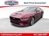 Thumbnail of 2025 Molten Magenta Metallic Tri-coat Ford Mustang