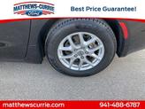 Thumbnail of 2023 Brilliant Black Crystal Pearlcoat Chrysler Pacifica