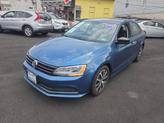 Photo of 2016 Turquoise Volkswagen Jetta