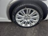 Thumbnail of 2012 Bright White Clearcoat Chrysler 300