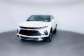 Thumbnail of 2025 Summit White Chevrolet Blazer