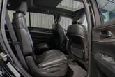 Thumbnail of 2024 Diamond Black Crystal Pearlcoat Jeep Grand Cherokee L