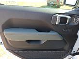 Thumbnail of 2025 Bright White Clearcoat Jeep Gladiator