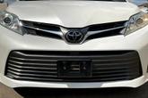 Thumbnail of 2020 White Toyota Sienna