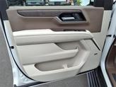 Thumbnail of 2025 White Frost Tricoat GMC Yukon