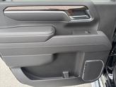 Thumbnail of 2025 Onyx Black GMC Sierra 2500