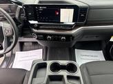 Thumbnail of 2025 Onyx Black GMC Sierra 2500