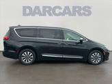 Thumbnail of 2022 Brilliant Black Crystal Pearlcoat Chrysler Pacifica Hybrid