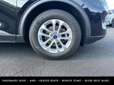 Thumbnail of 2022 Agate Black Metallic Ford Escape