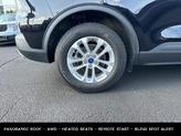 Thumbnail of 2022 Agate Black Metallic Ford Escape