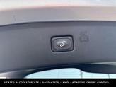 Thumbnail of 2022 Iconic Silver Metallic Ford Edge
