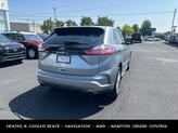 Thumbnail of 2022 Iconic Silver Metallic Ford Edge