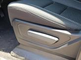 Thumbnail of 2025 Diamond Black Crystal Pearlcoat RAM 1500