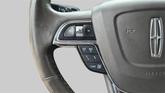 Thumbnail of 2019 Ceramic Pearl Metallic Lincoln Navigator