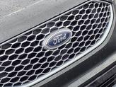 Thumbnail of 2023 Green Ford Edge